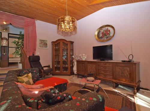 House Silvana 1461 - image 2