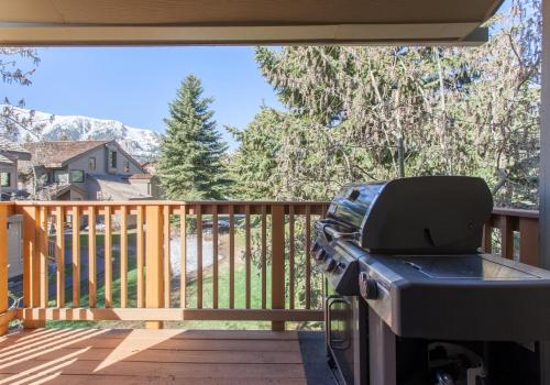 Snowcreek # 320 - Phase II - image 6