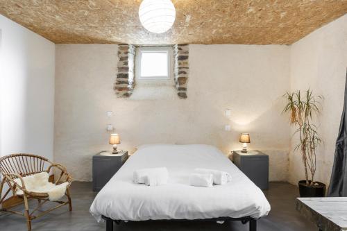 Les Ormeaux by Cocoonr