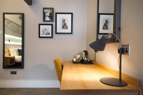 The Fox House by Innkeeper's Collection The Fox House by Innkeeper's Collection