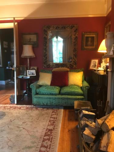 10 st james villas 1