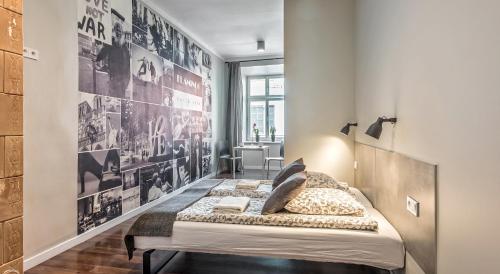1 queen bed