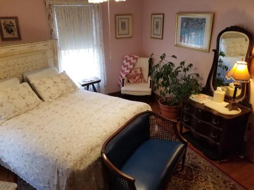 Rose & Thistle Bed & Breakfast - image 3