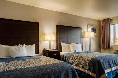 Days Inn by Wyndham Panguitch image 29