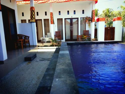 Dimi House