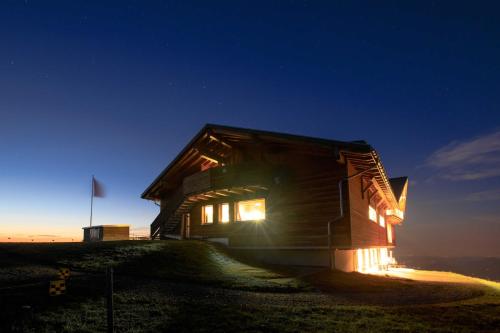 Fronalpstock Hotel & Restaurant 4