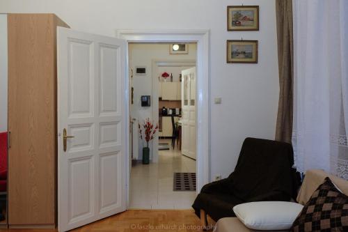 Rákóczi Apartman Room Type - Apartment