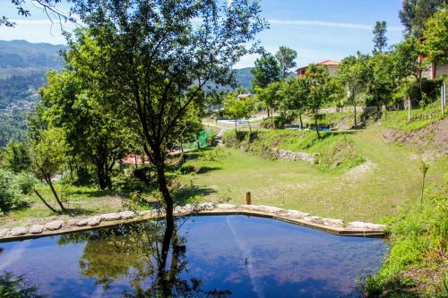 สวน, Encostas da Torre in แตร์ราส เด โบว์โร