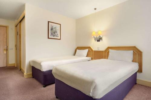 Days Inn by Wyndham Sevenoaks Clacket Lane - image 13