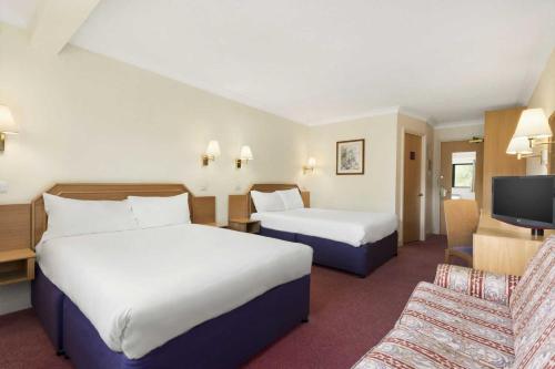 Days Inn Stafford - image 11