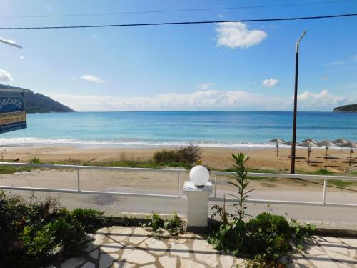 Evgenios Studios, Agios Georgios Pagon (photo 8)