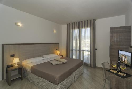 2 twin beds
