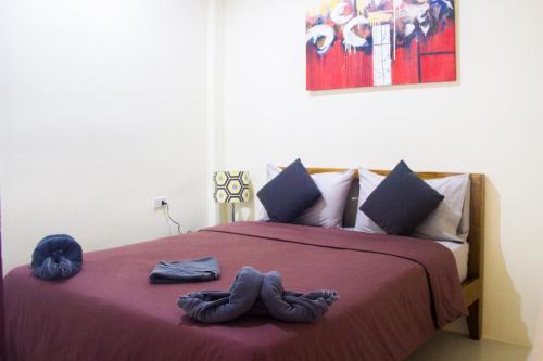 1 queen bed