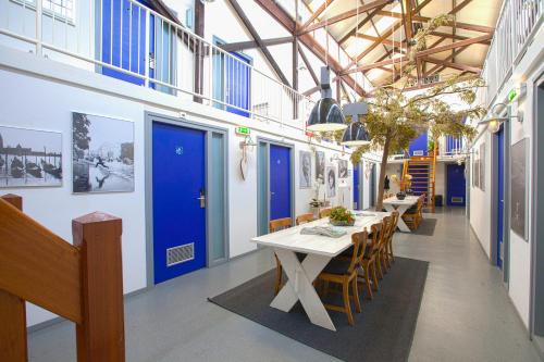 Inngang, King's Inn City Hostel Hotel Restaurant-NEW in Binnenstad-West