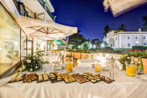 Appia Park Hotel - image 9