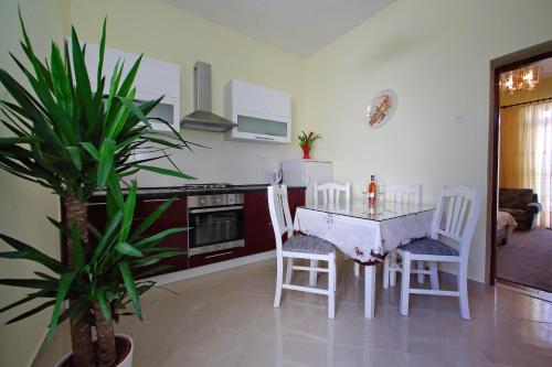 Apartment Zora 2