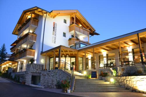 Hotel Regglbergerhof Hotel de charme Nova Ponente - Deutschnofen