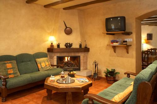 Turisme Rural Ca l,Anguila in Peratallada