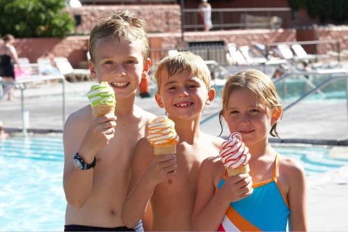 Glenwood Hot Springs Resort - image 4