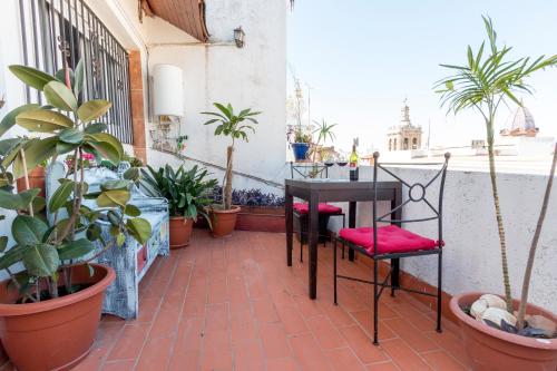 

Precious Attic w private terrace in city center!!