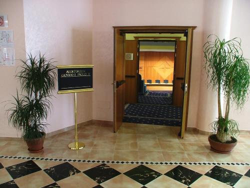 Hotel Centro Di Spiritualità Padre Pio - image 10
