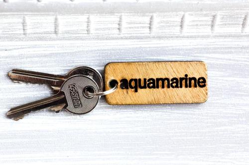 Studio Aquamarine (2 Adults)