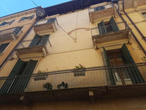 Locazioni Mazzini 33