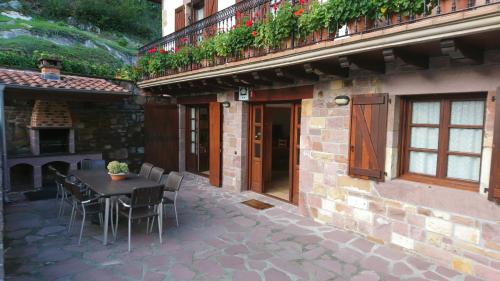 Létesítmények, Bizentenea in Zugarramurdi