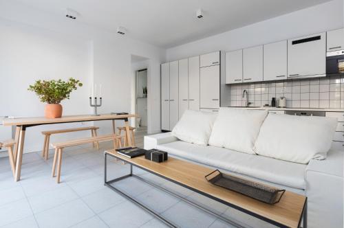 Euryclea Residences, Athen