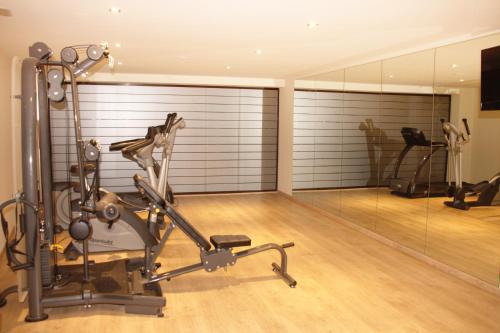 Apartamentos Real Lleida - image 11