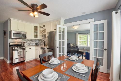 

Yamhill Flats: Suite #1
