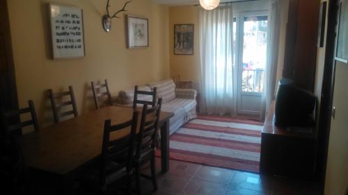 Iekārtas, Villa Riaza in Riaza