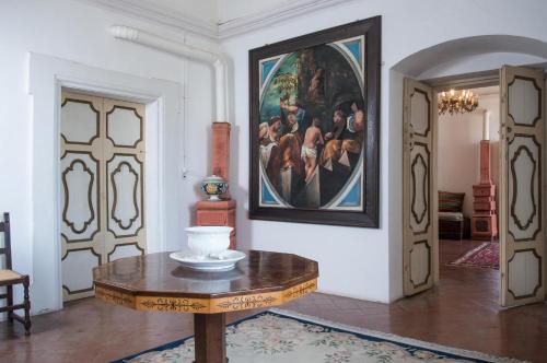 Castello di Casamassella Castello di Casamassella