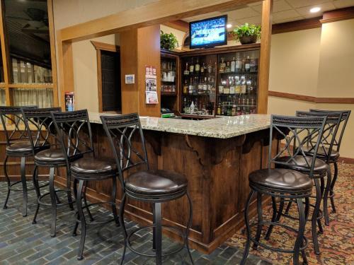 Best Western Plus Wooster Hotel & Conference Center - image 6