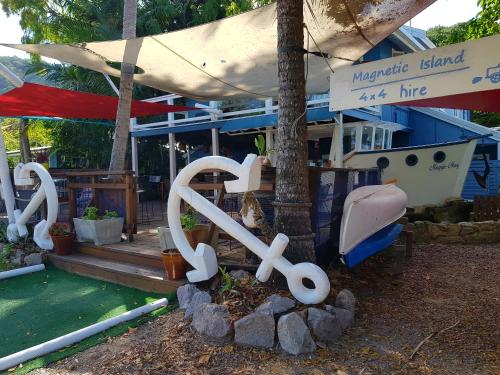 Magnetic Island Beach House Rentals Magnetic Island Beach House Rentals