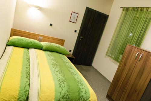 Hostel Plus Caffe - image 7