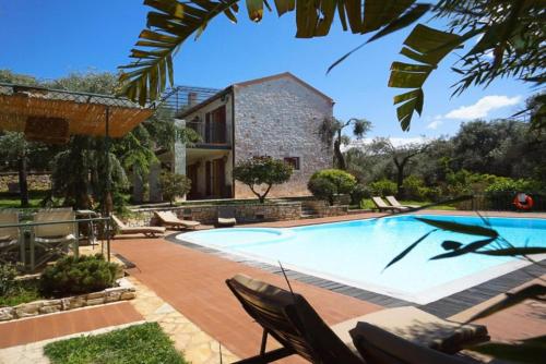  The Thalia Estate in 491 00 Agios Spiridon, Korfu