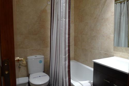 Aero Hotel Cerdanya Ca L'eudald - image 2