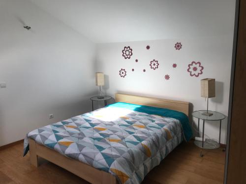  Yellow apartment, Ferienwohnung in Cercal