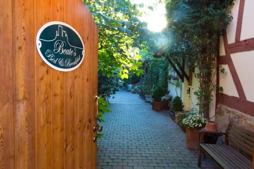 Beate's Bed & Breakfast - Accommodation - Münzenberg