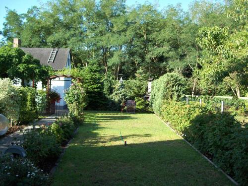 Cottage near centrum, paradise, Берлин (фото 5)