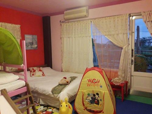 101 Homestay Set in a prime location of Yilan, 101 Homestay puts everything the city has to offer just outside your doorstep. The property offers guests a range of services and amenities designed to provide comfor