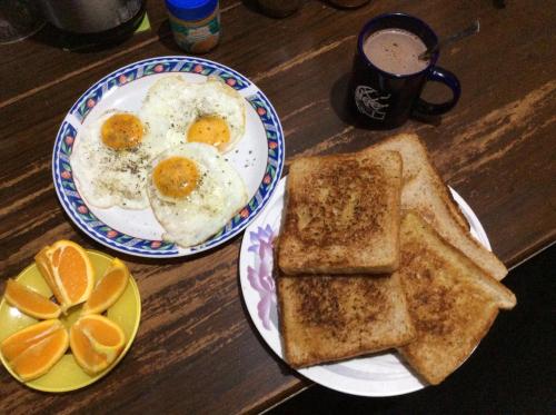 Food and beverages, Seven Steps Guest House in Lumbini
