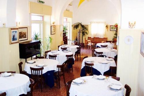 Hotel Rizieri - image 10