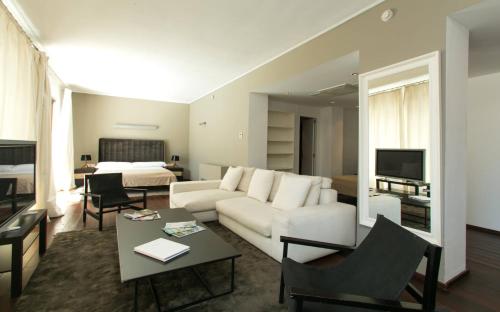 Hotel Zhero - image 7