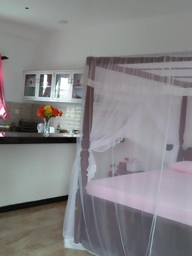 Standard Apartment image 9