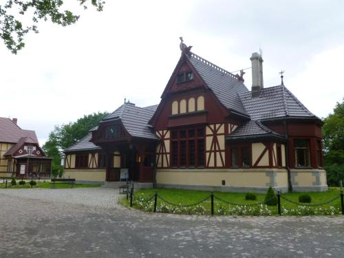 Tuvākā izklaides vieta, Landpension Zum Schweizerberg in Althuttendorf