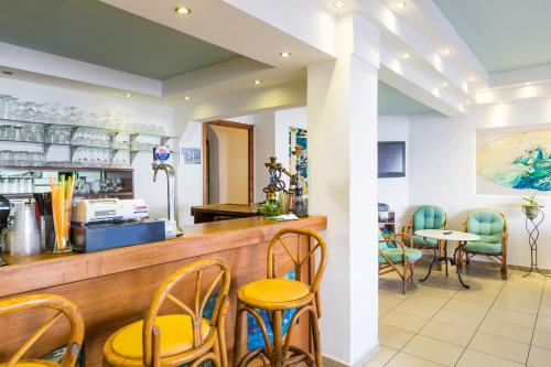 Poseidon Hotel - main image
