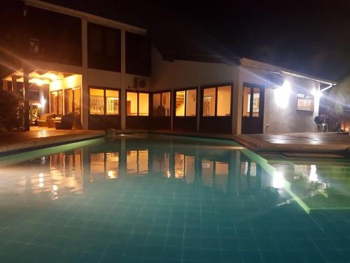 San Andres Scuba Boutique Hotel San Andrés Scuba Boutique Hotel is a popular choice amongst travelers in San Andres Island, whether exploring or just passing through. Both business travelers and tourists can enjoy the propertys fa