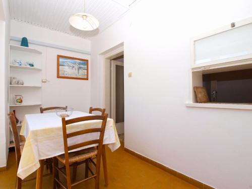 House Nada 1201 - image 11